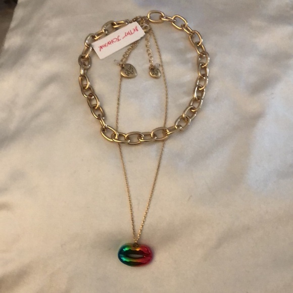 Betsey Johnson Gold Tone Layered 2PC Necklace Metallic Rainbow Lip Pendant NWT - Picture 12 of 15